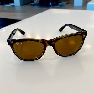 Ray ban polarized sunglasses